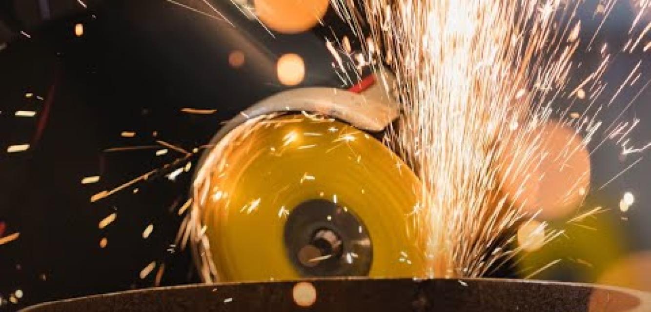 Preview image for the video "⭐ NEW! Norton RazorStar® abrasives - for unbeatable grinding performance!".
